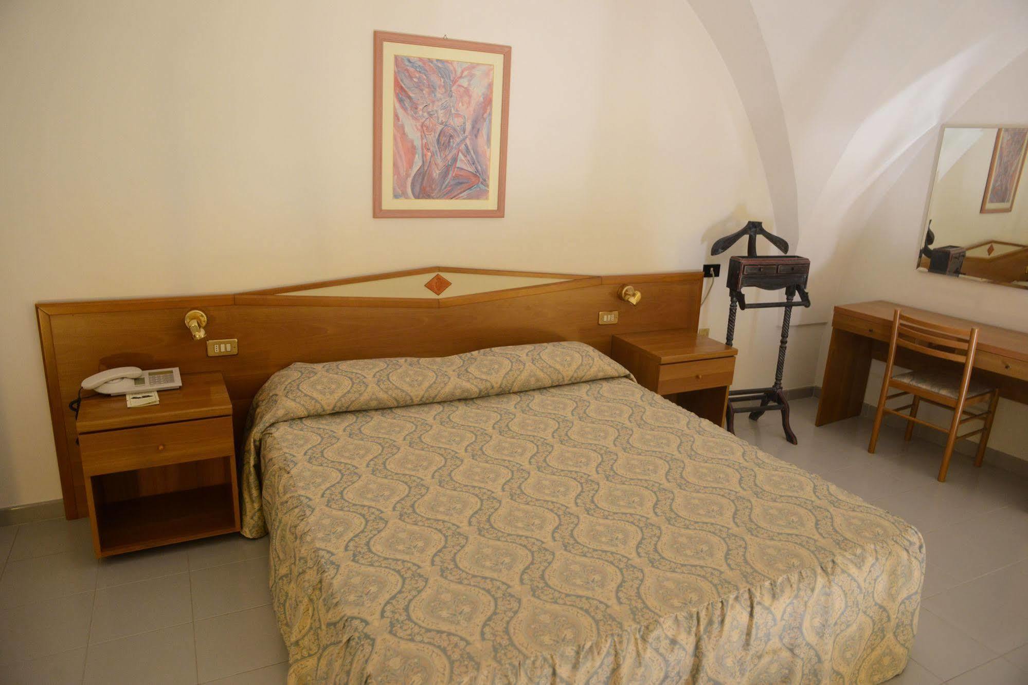 Albergo Italia Matera Eksteriør bilde